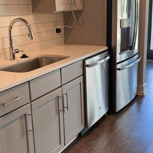 Cleaning project by Strong Hands Cleaning LLC — photo 18